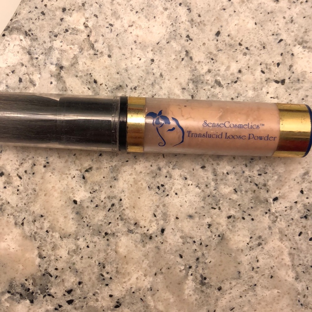 Sensecosmetics loose powder  natural